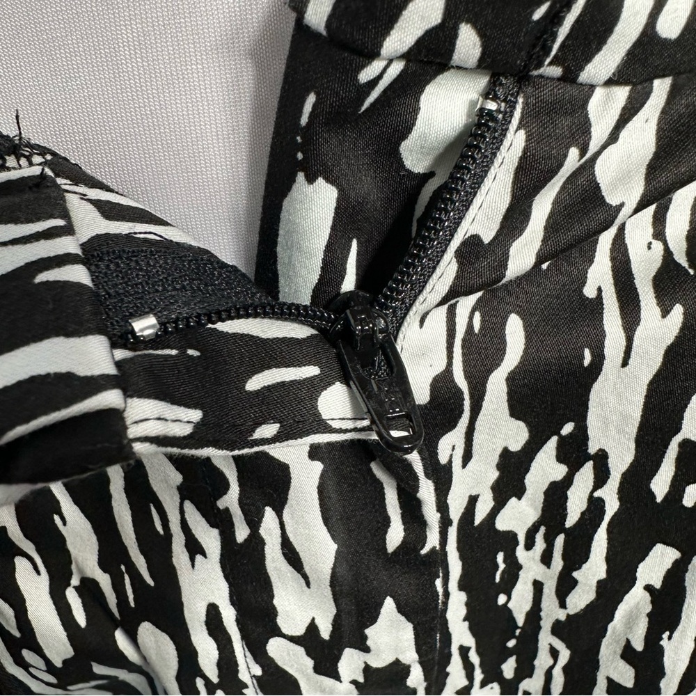 Banana Republic Elegant Black and White Women's jumpsuit 4 petite - Picture 8 of 14